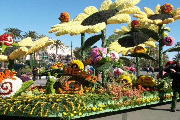 Carro fiorito Sanremo, Blumenparade, Парад цветов